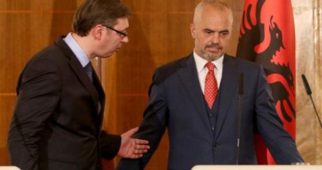 “The Economist”: Vuçiq, miku serb i Edi Ramës