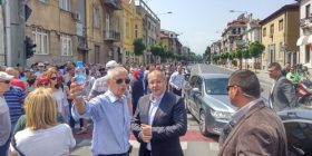 Ish kryeministri bullgar në protestën e opozitës