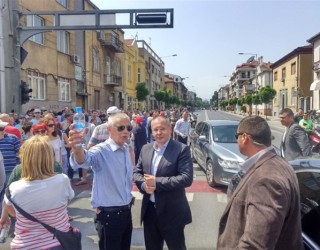 Ish kryeministri bullgar në protestën e opozitës