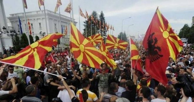 Media ruse: Maqedonia mundet me shkue si Ukraina!
