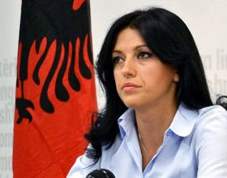 Për Haxhiun e VV-së, as Hasani e as Rama nuk bëjnë për Kushtetuesen
