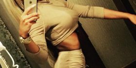 Adelina Tahiri i hap këmbët për të treguar …(Foto)