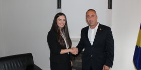 Diellza Hoti u zgjodh kryetar e Aleancës së të Rinjve të Kosovës (ARK)