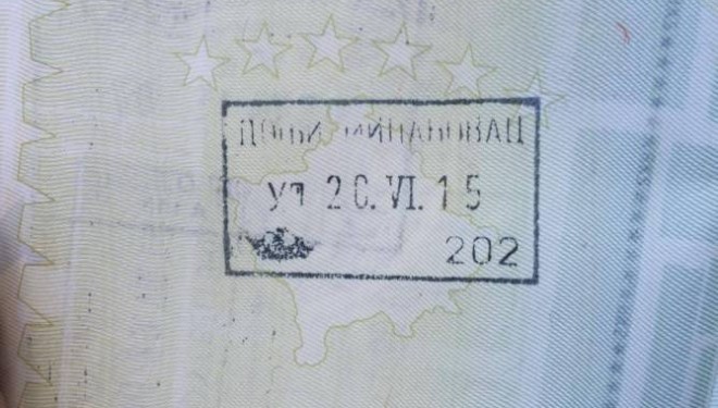 Dorëzohet Serbia: Njeh dhe vulos pasaportën kosovare
