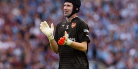 Petr Cech kryen vizitat mjekësore me Arsenalin