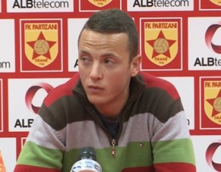 Amir Rrahmani, zyrtarisht lojtar i RNK Split