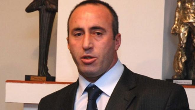 Haradinaj, ja për çfarë i shkruan Jahjagës, Mustafës e Thaçit (Dokument)