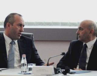 Haradinaj godet Isa Mustafën: I turpshëm deklarimi i tij se jam burgos mbi baza të ligjit (VIDEO)