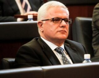 Grabovci i lumtur për seancën e sotme