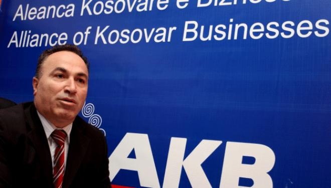 Qeveria kujtohet për Fondin Zhvillimor, por prapë nuk jep afat!