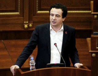 Kurti: T’ua njohim meritat për luftën, e t’i dënojmë për krimet e pasluftës