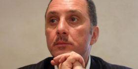 Aleatët që i duhen një lideri