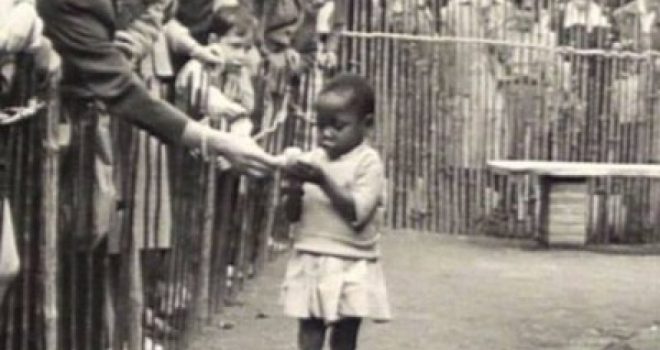 Historia tmerruese e njeriut që u shfrytëzua për kopsht zoologjik