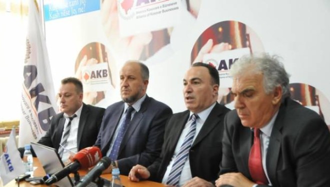 AKB: Përshkallëzimi i TVSH-së varfëron qytetarët dhe diskriminon prodhuesit