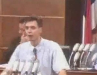 Viti 1995, kur i kërcënonte Vuçiqi boshnjakët (Video)