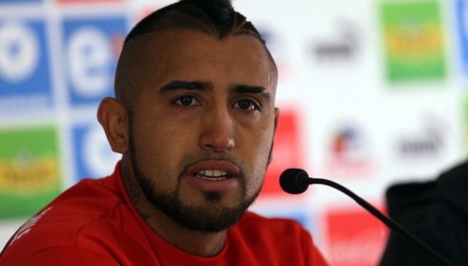 Vidal, para dhe makinë Felipes