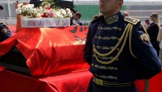 Rivarrim i Isës përfundon turpshëm, s’ka FSK në ceremoni