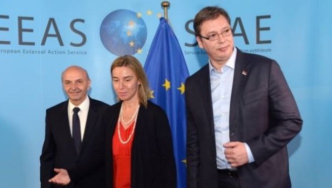 Marrëveshje në Bruksel: Austria aplikon për kodin telefonik të Kosovës, Serbia me kompani telefonie në Kosovë