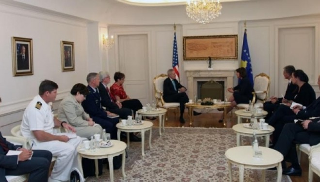 Jahjaga:FAK të jetë pjesë e Partneritetit për Paqe të NATO-s