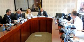 Me urgjencë kërkohet auditimi për partitë politike