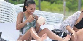 Ish e dashura e Chris Brown shfaqet superseksi (Foto)