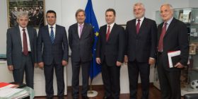 Përfundojnë pa rezultat bisedimet për krizën në Maqedoni