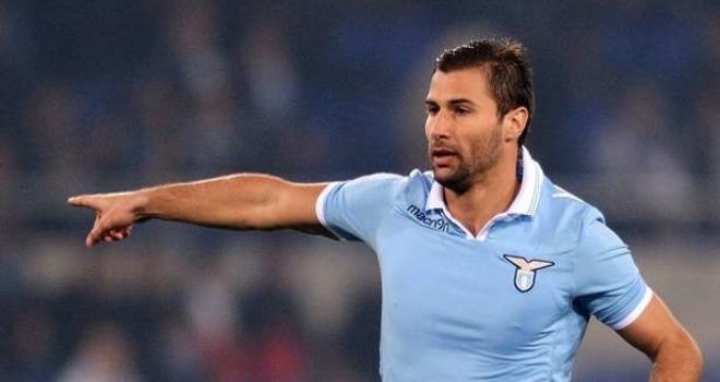 Stefano Pioli lë jashtë listës Champions, Lorik Canën