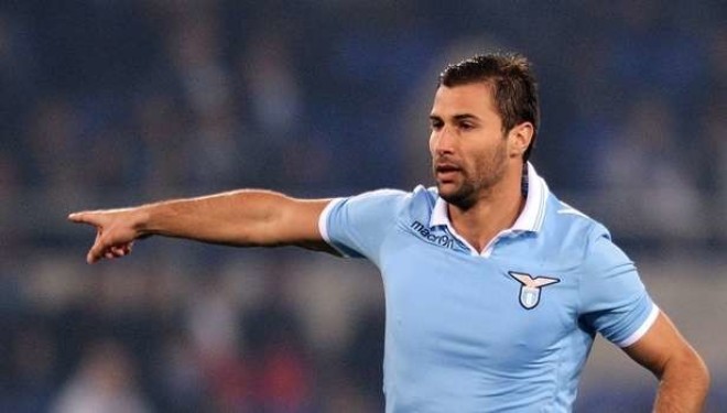 Stefano Pioli lë jashtë listës Champions, Lorik Canën