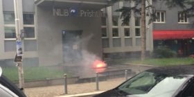 Pas “Ipkos”, sulmohet edhe banka NLB (Foto/Video)