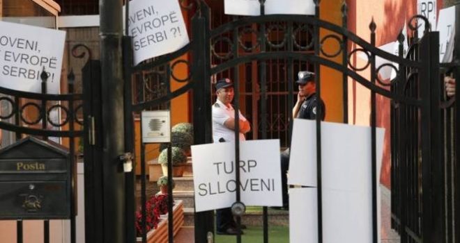 ‘Standard e Vjenes’: Fletarrestet serbe po e trazojnë Ballkanin
