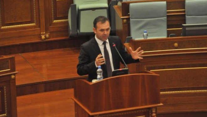 Selimi: Tentim për t’i ngarkuar shqiptarëve pastrimin etnik