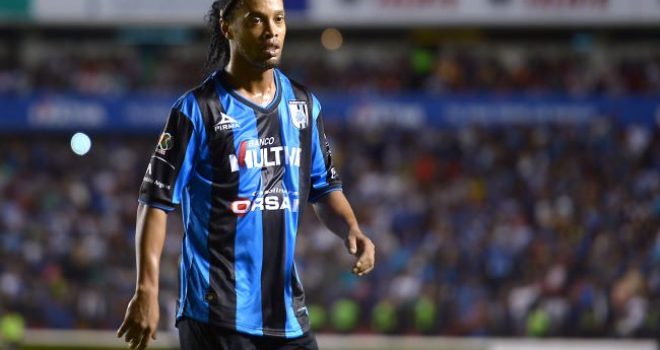 Ronaldinho drejt kalimit te Antalyaspor