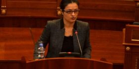 Valdete Bajrami: Mos e votoni Gjykatën Speciale