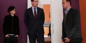 Homoseksualët dhe lesbiket duam Erion Velinë Kryebashkiak. Eshtë i joni!