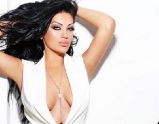 Thoni që Arbnora nuk është sexy? (FOTO)