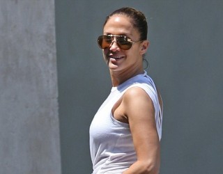 Jennifer Lopez, ende në top formë! (Foto)