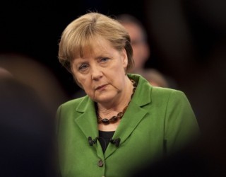 Merkel: Thirrje liderëve të Europës që të gjejnë zgjidhje për emigrantët