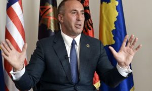 “Kush është ky njeri?”, Haradinaj për Kurtin: Njerëzit e tij po përgatiten për protesta kundër gazit amerikan