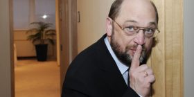 Schulz: Marrëveshja e Serbisë me Kosovën – element i rëndësishëm