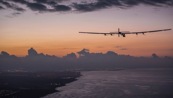 Avioni “Solar Impulse 2” ulet në Hauai