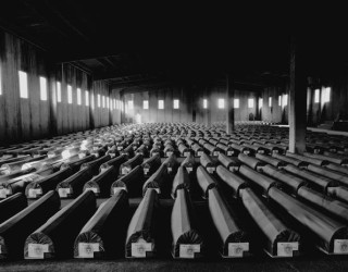 The Guardian, me akuza të rënda: SHBA-të dhe Britania “flijuan” Srebrenicën