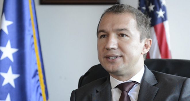 Ambasadori Akan Ismajli: Tani SHBA-të na njohin edhe më mirë (Video)