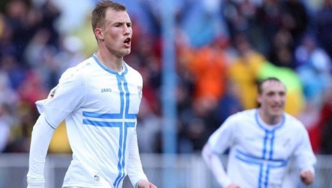 Shkëlqejnë sulmuesit shqiptarë: Balaj e Sadiku shënojnë gola (VIDEO)