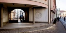 Bashkësia Islame: Bota nuk duhet të gjunjëzohet para sulmeve të tilla
