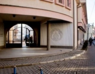 Bashkësia Islame: Bota nuk duhet të gjunjëzohet para sulmeve të tilla