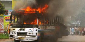 Digjen katër autobusë në Mitrovicë