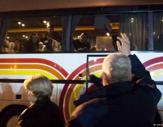 Liberation: Kosovarët u dëbuan për t’ua lëshuar vendet sirianëve