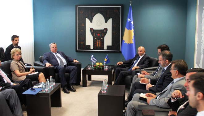 Mustafa priti në takim ministrin e Punëve të Jashtme të Greqisë, Nikolaos Kotzias