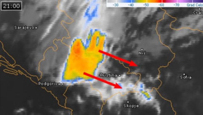 Kosovës po i afrohet shtërngatë me reshje shiu dhe rrufe (Foto)