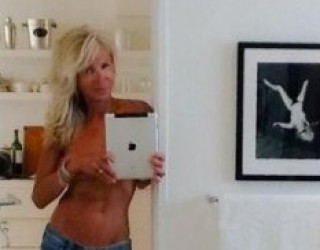 Transeksualja më e famshme në botë Lauren Foster, foto topless